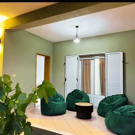 Green House Permet Bagian luar foto
